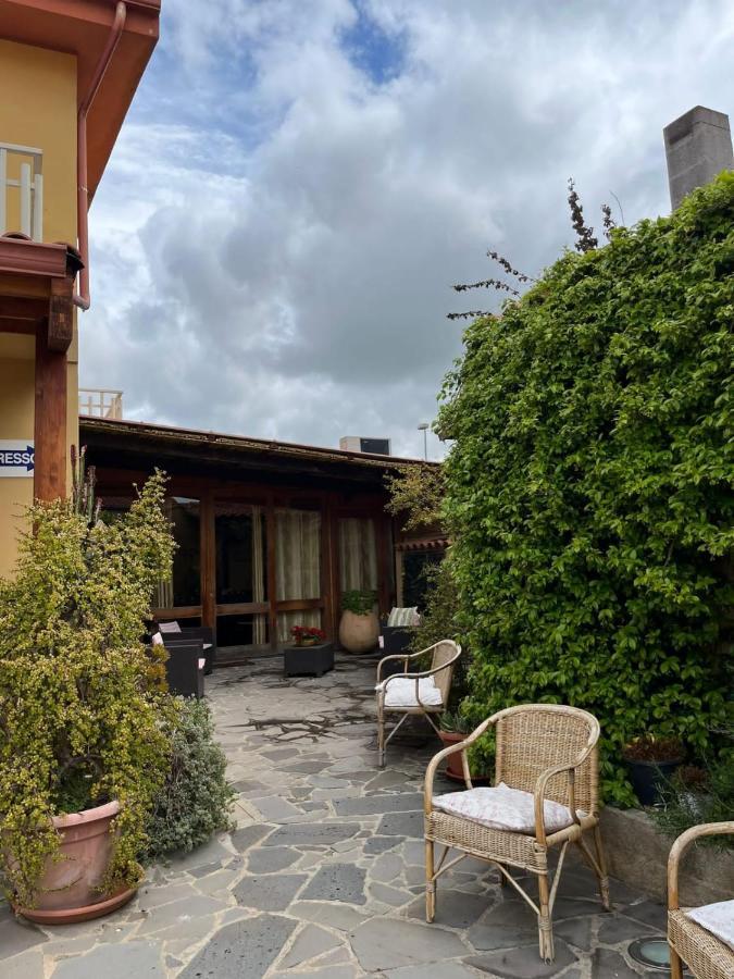 Agriturismo La Cantina Baratili San Pietro Exteriör bild