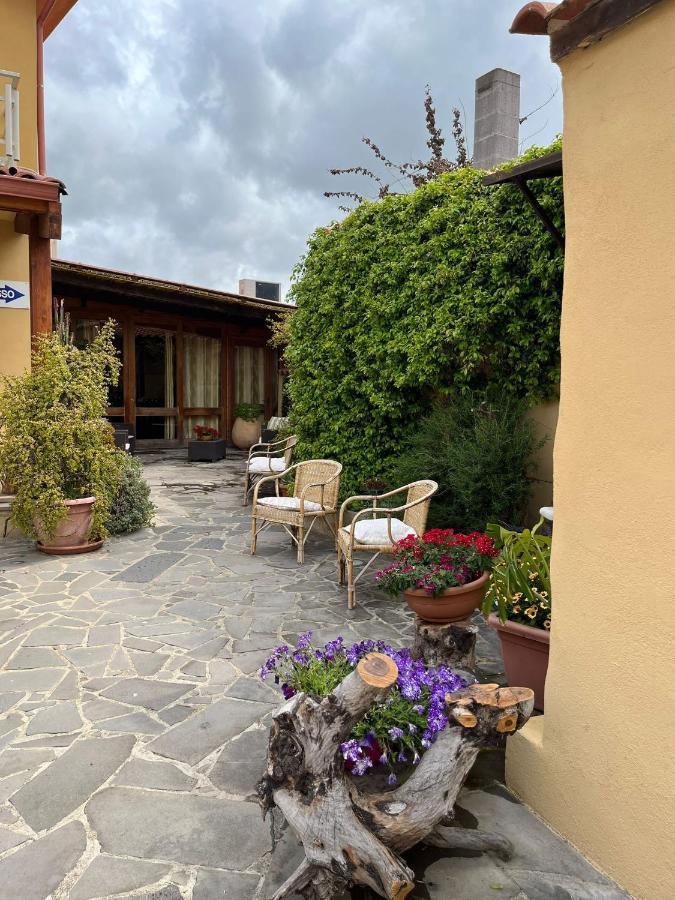 Agriturismo La Cantina Baratili San Pietro Exteriör bild