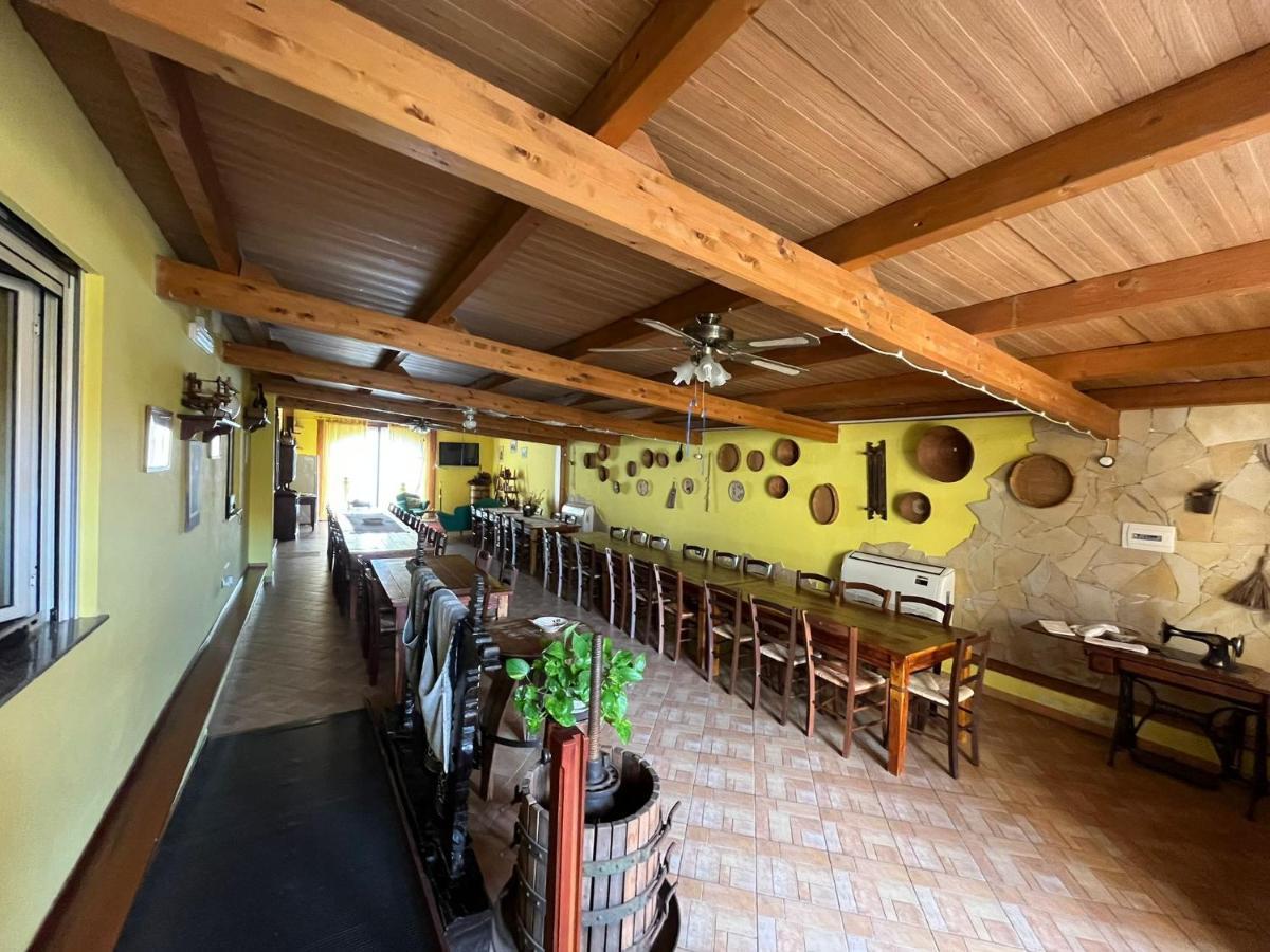 Agriturismo La Cantina Baratili San Pietro Exteriör bild
